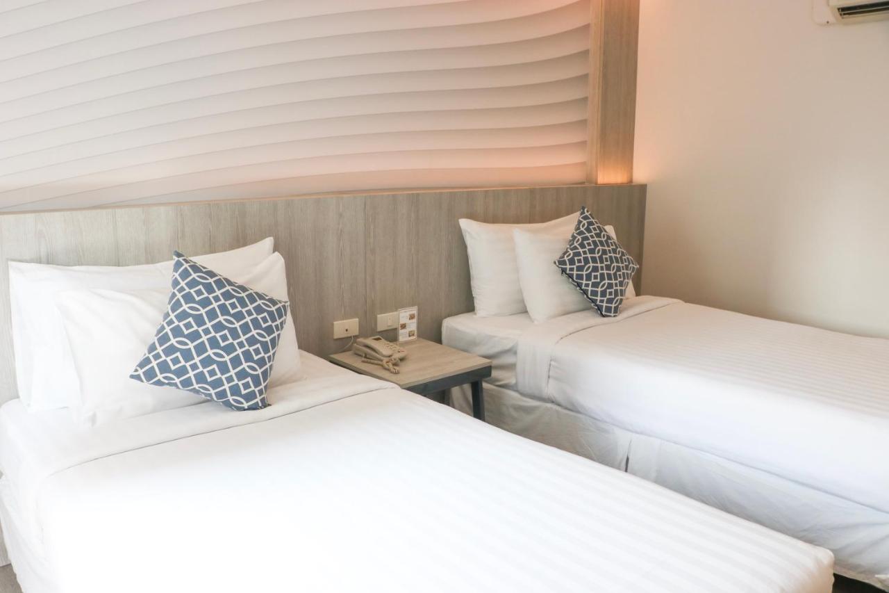 The Mini R Ratchada Hotel Bangkok Bagian luar foto