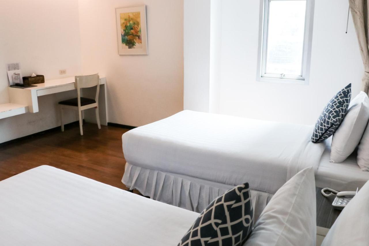 The Mini R Ratchada Hotel Bangkok Bagian luar foto
